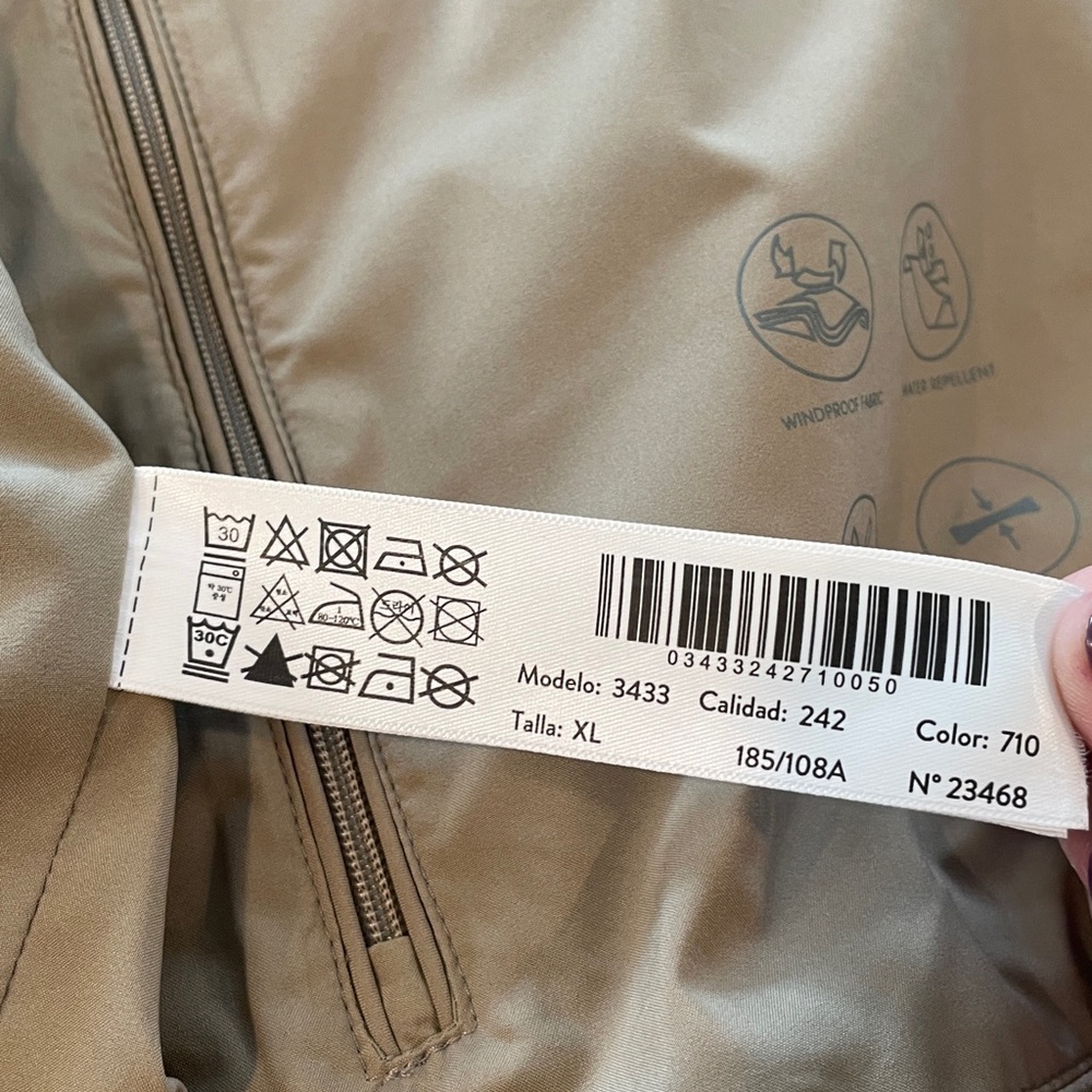 MASSIMO DUTTI packable lightweight Bomber Jacket … - image 13